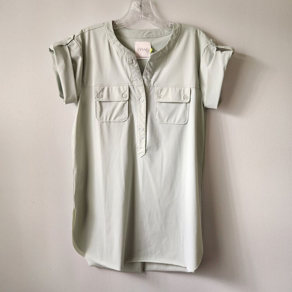 Lysse Tunic Top Women's XS Blue 1/4 Button Coastalgrandma Elevated Basic Modern